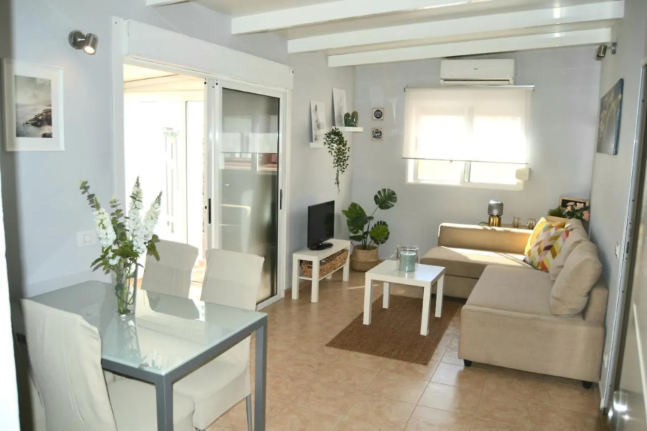 Atico En El Corazon De Santa Cruz/ Cozy Penthouse Apartment